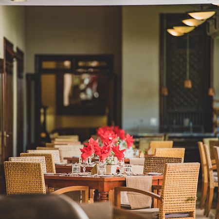 Aanari Hotel & Spa- Mauritius Flic-en-Flacq Kültér fotó